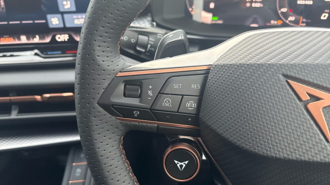 CUPRA Terramar 1.5 eTSI 150 V2 5dr DSG Petrol Hatchback - Image 17